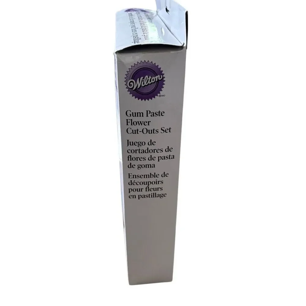 Wilton gum paste
